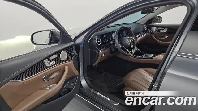 Mercedes-Benz E-Класс 2021 thumb 10