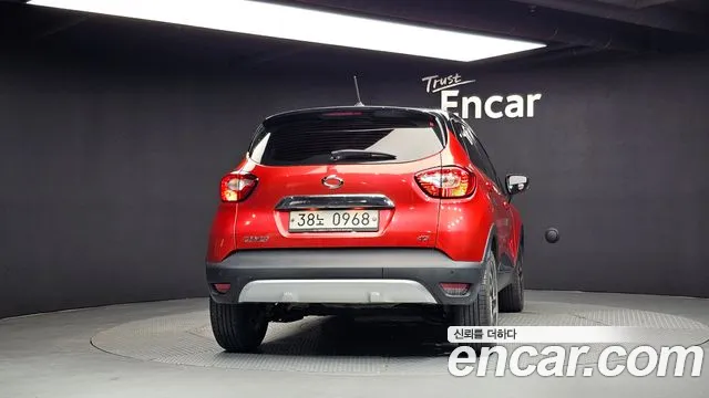 Renault-KoreaSamsung Captur 2016 thumb 4