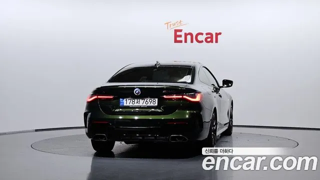 BMW 4-Series 2022 thumb 4