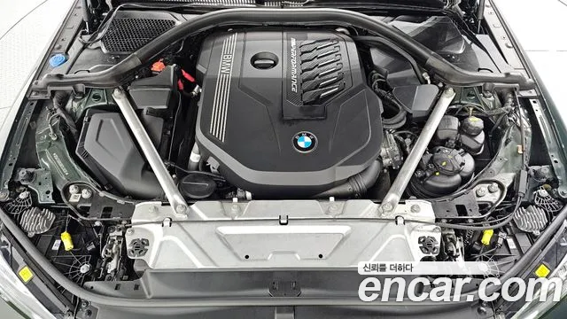 BMW 4-Series 2022 thumb 6