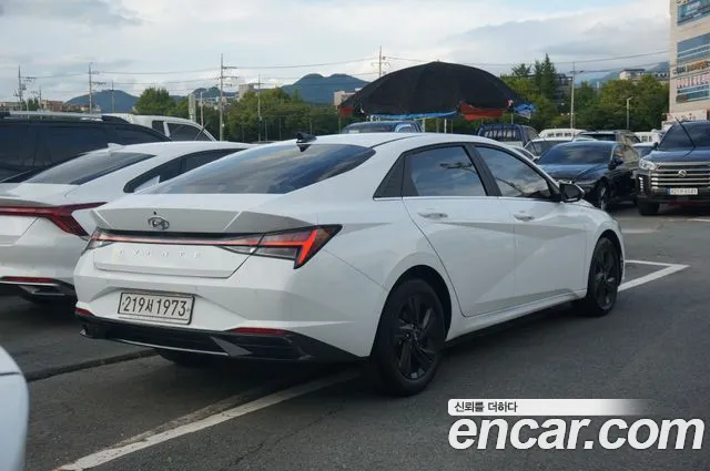 Hyundai Avante 2023 thumb 4