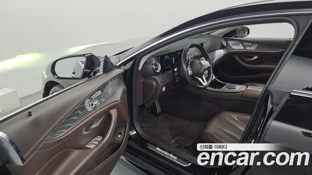 Mercedes-Benz CLS-Class 2021 thumb 10