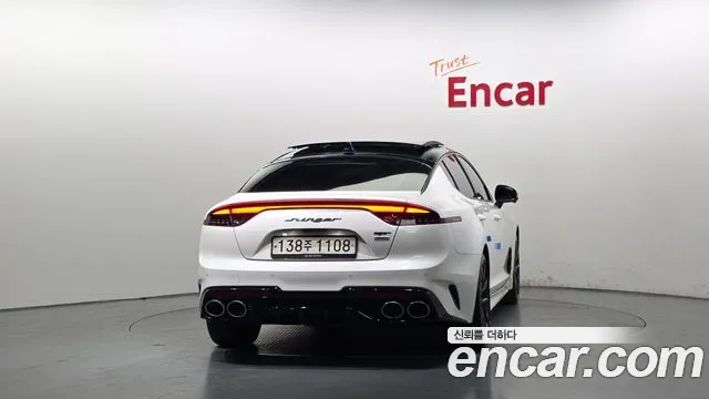Kia Stinger 2020 thumb 4
