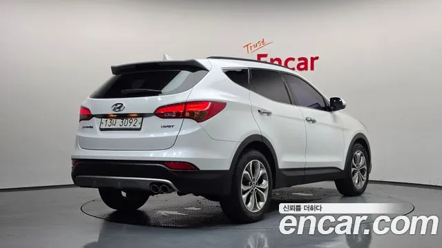 Hyundai Santa Fe 2014 thumb 2