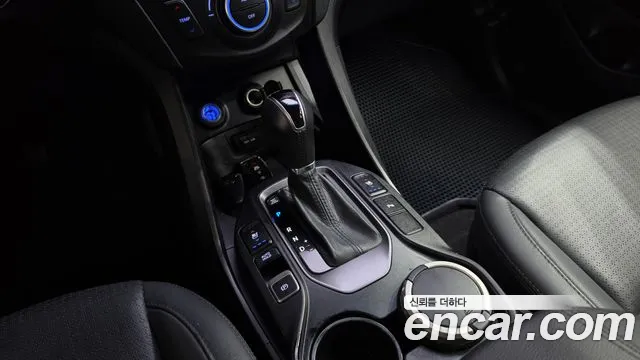 Hyundai Santa Fe 2014 thumb 9