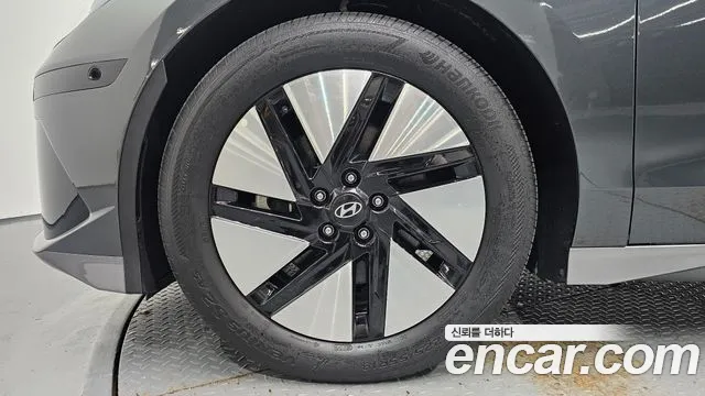 Hyundai IONIQ 6 2023 thumb 5