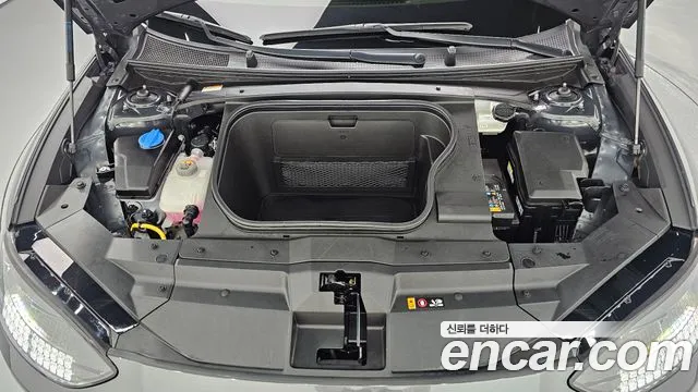 Hyundai IONIQ 6 2023 thumb 6