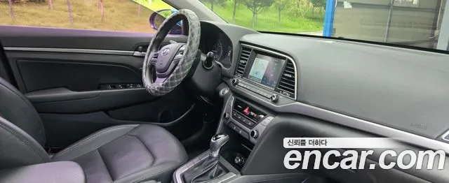 Hyundai Avante 2018 thumb 6