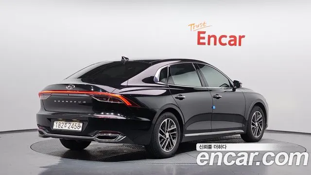 Hyundai Grandeur 2022 thumb 2