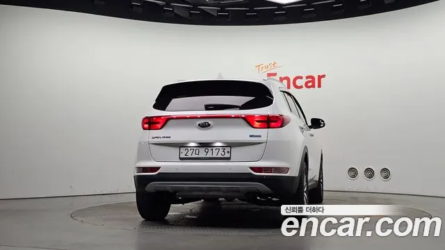 Kia Sportage 2018 thumb 4