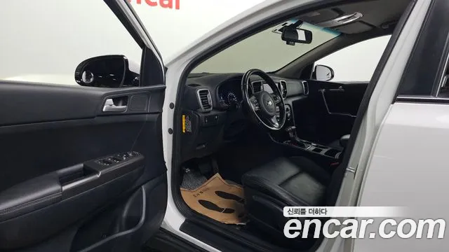 Kia Sportage 2018 thumb 10