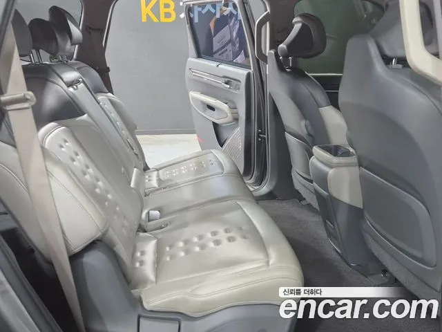 Kia EV9 2023 thumb 10