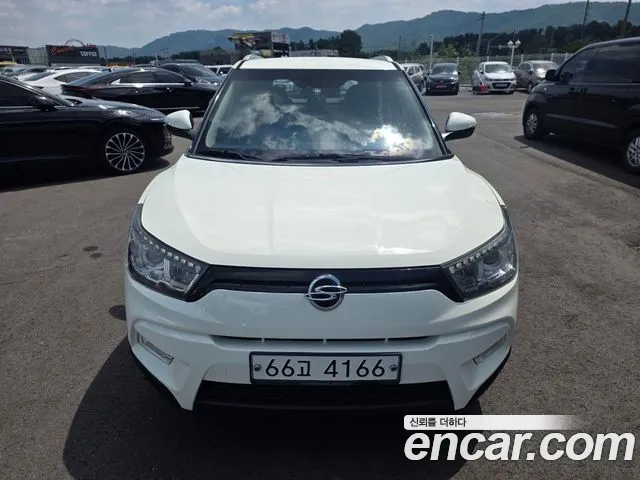 KG_Mobility_Ssangyong TIBOLI 2015 thumb 3