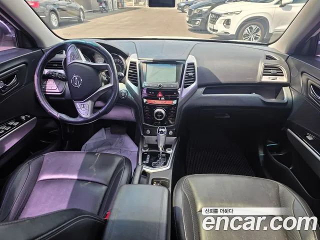 KG_Mobility_Ssangyong TIBOLI 2015 thumb 7