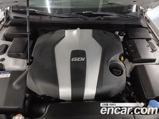 Hyundai Genesis 2013 thumb 6