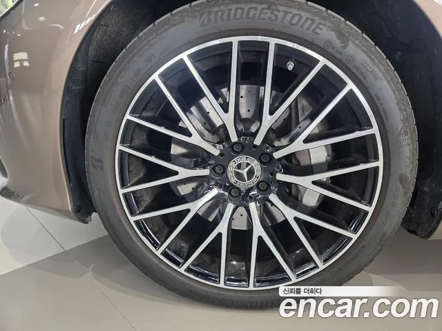 Mercedes-Benz S-Класс 2025 thumb 5