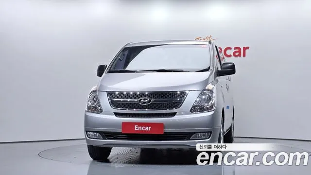 Hyundai Starex 2015 thumb 3