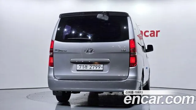 Hyundai Starex 2015 thumb 4