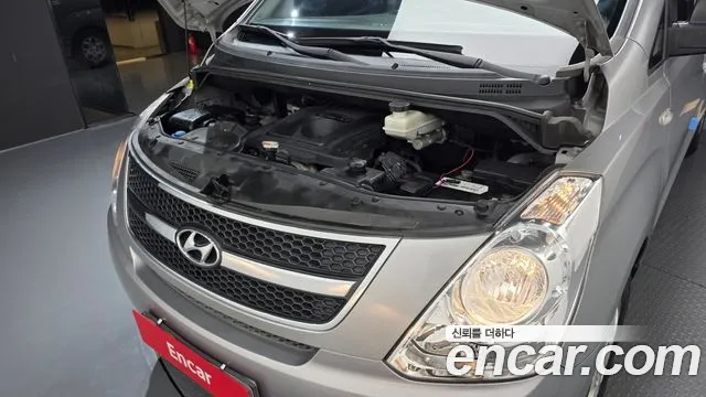 Hyundai Starex 2015 thumb 6