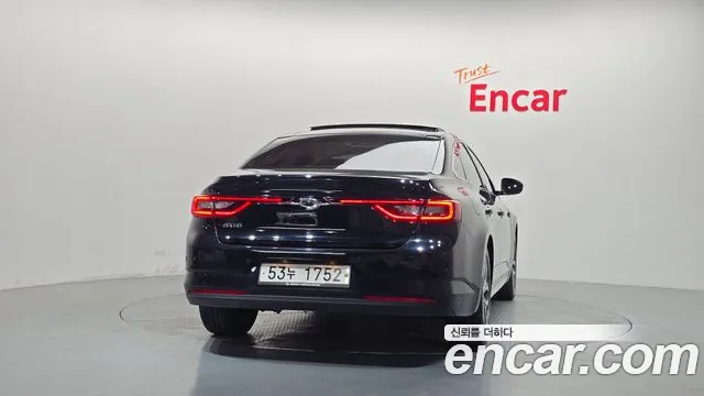 Renault-KoreaSamsung Megane 2016 thumb 4