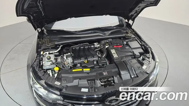 Renault-KoreaSamsung Megane 2016 thumb 6