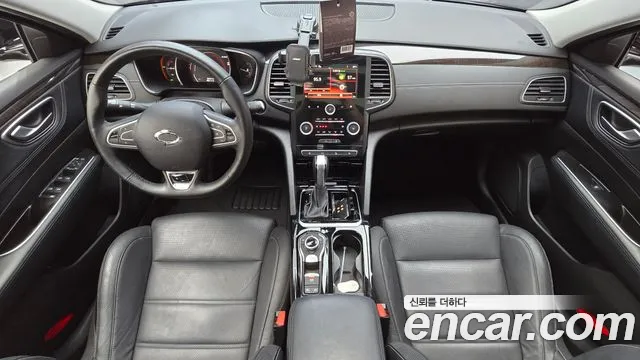 Renault-KoreaSamsung Megane 2016 thumb 7