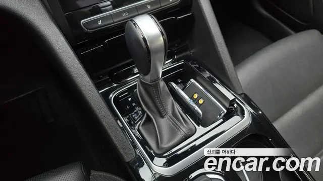 Renault-KoreaSamsung Megane 2016 thumb 9