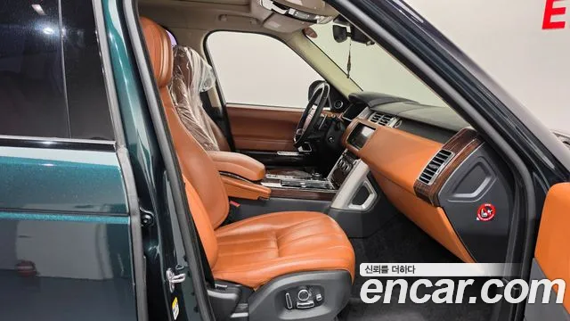 Land Rover Range Rover 2017 thumb 11