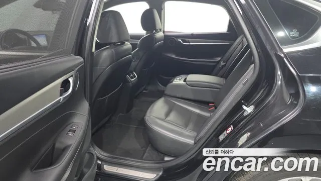 Hyundai Grandeur 2018 thumb 11