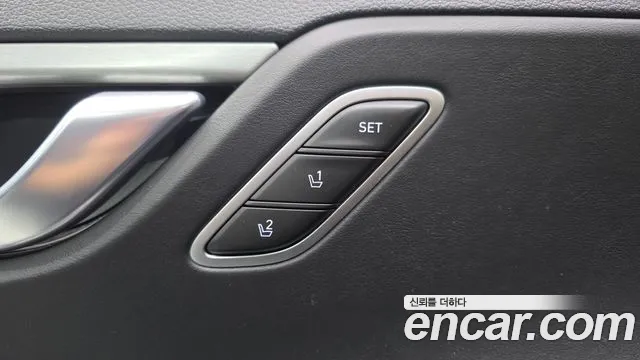 Hyundai Grandeur 2018 thumb 12