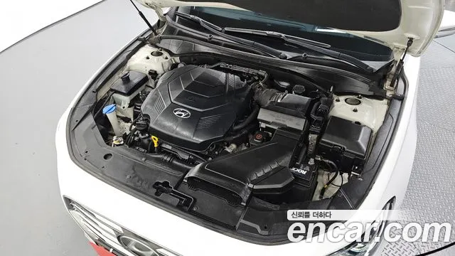 Hyundai Grandeur 2016 thumb 6