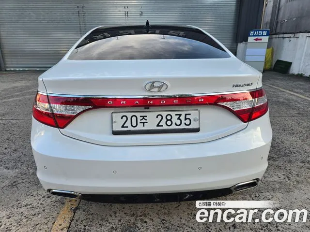 Hyundai Grandeur 2014 thumb 5