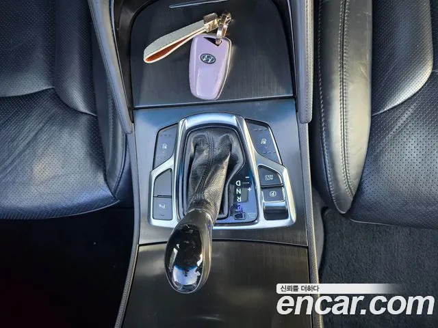Hyundai Grandeur 2014 thumb 10