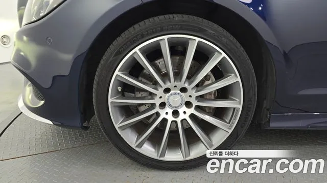 Mercedes-Benz CLS-Class 2016 thumb 5