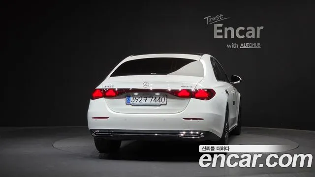 Mercedes-Benz E-Класс 2024 thumb 3