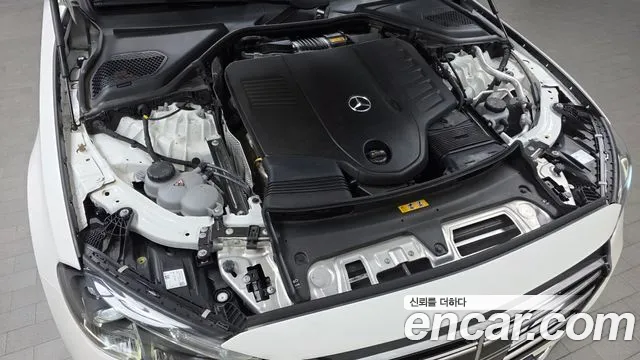 Mercedes-Benz E-Класс 2024 thumb 5