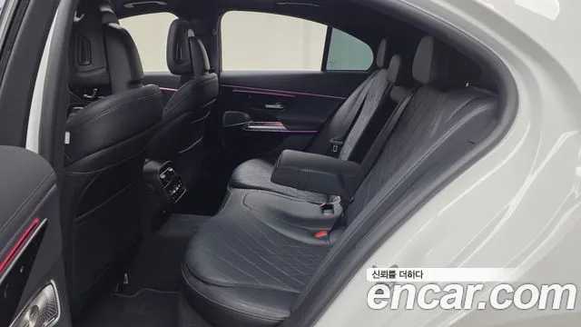 Mercedes-Benz E-Класс 2024 thumb 11
