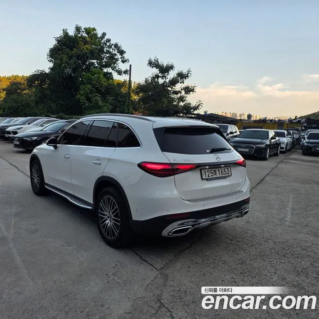 Mercedes-Benz GLC 2023 thumb 4