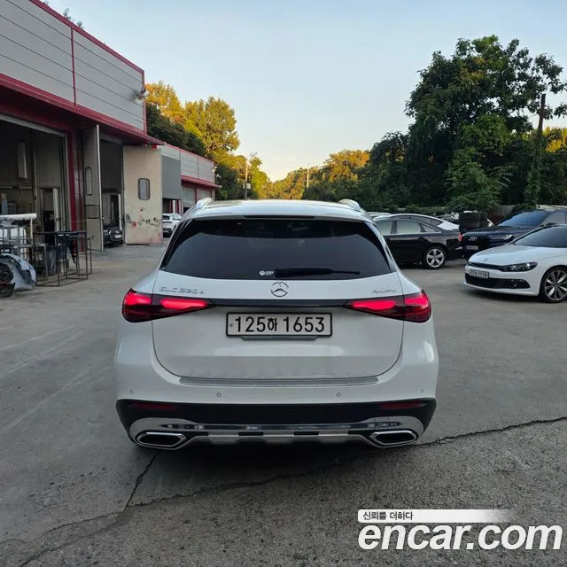 Mercedes-Benz GLC 2023 thumb 5