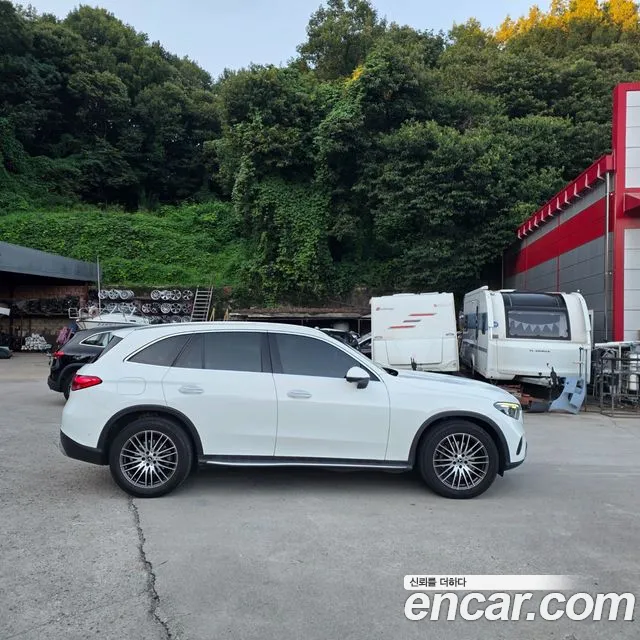Mercedes-Benz GLC 2023 thumb 7