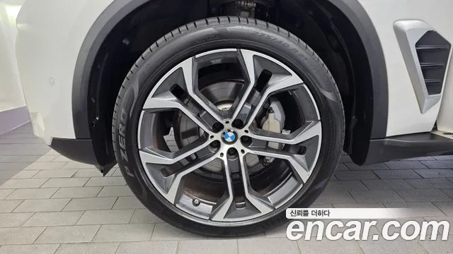 BMW X5 2023 thumb 5
