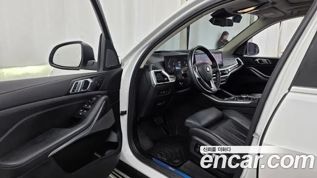 BMW X5 2023 thumb 10