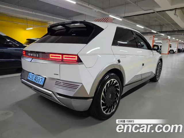 Hyundai IONIQ 5 2022 thumb 2