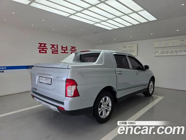 KG_Mobility_Ssangyong KORANDO 2012 thumb 2