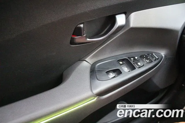 Hyundai Veloster 2020 thumb 8