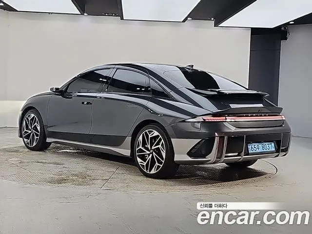 Hyundai IONIQ 6 2024 thumb 4