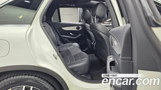 Mercedes-Benz GLC 2021 thumb 12