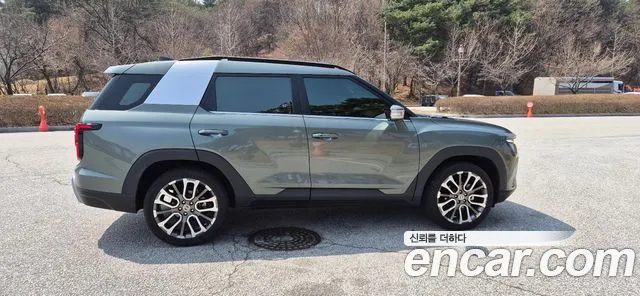 KG_Mobility_Ssangyong Torres 2023 thumb 4