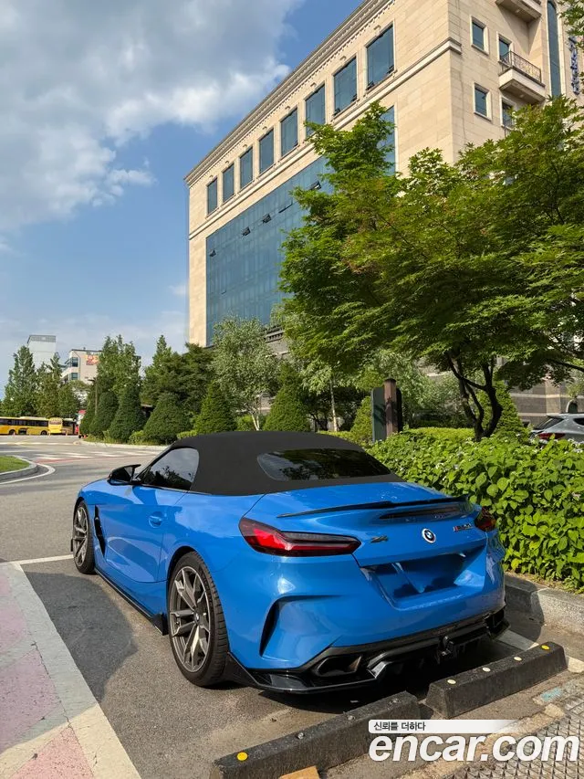 BMW Z4 2021 thumb 2