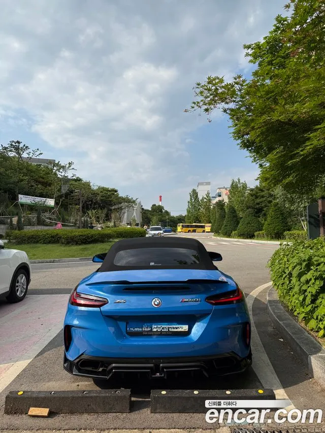 BMW Z4 2021 thumb 4